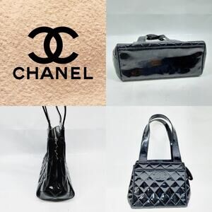 💎✨BEAUTIFUL✨💎Authentic Chanel Handbag Black Patent Leather